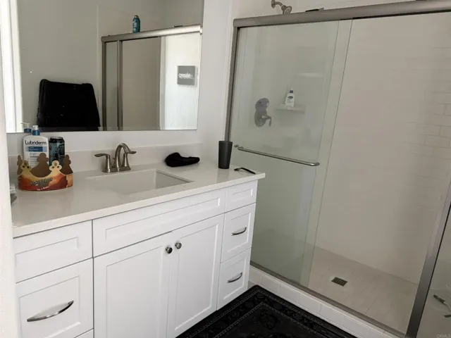 2362 E Lincoln Avenue Avenue, Escondido, California 92027