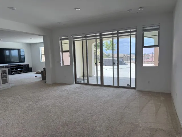 2362 E Lincoln Avenue Avenue, Escondido, California 92027