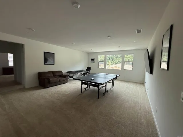 2362 E Lincoln Avenue Avenue, Escondido, California 92027