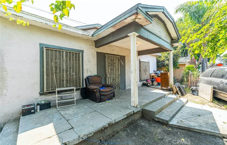11422 Willowbrook, Los Angeles, California 90059