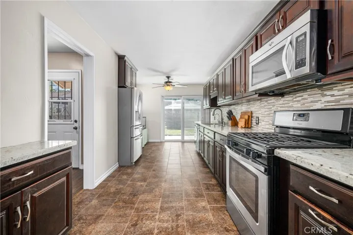 5922 Hayter, Lakewood, California 90712