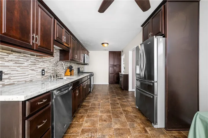 5922 Hayter, Lakewood, California 90712
