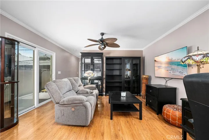 5922 Hayter, Lakewood, California 90712