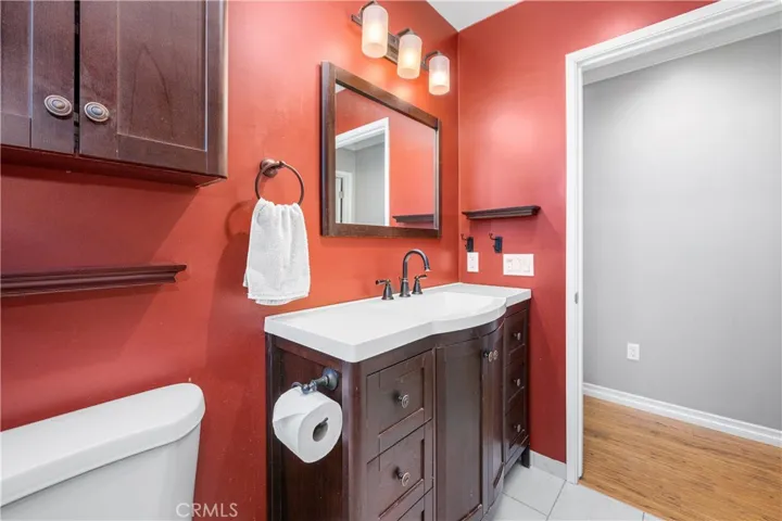 5922 Hayter, Lakewood, California 90712
