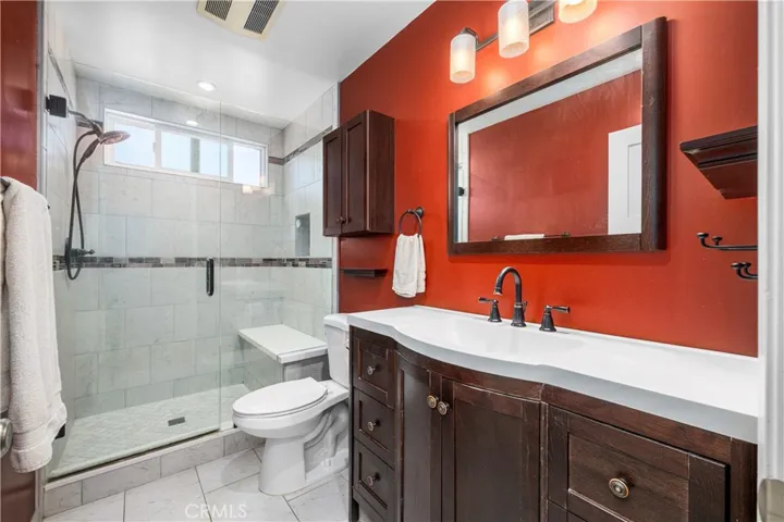 5922 Hayter, Lakewood, California 90712