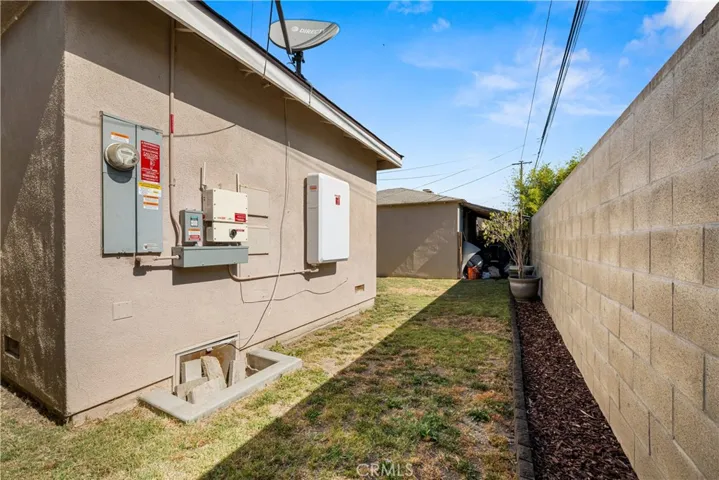 5922 Hayter, Lakewood, California 90712
