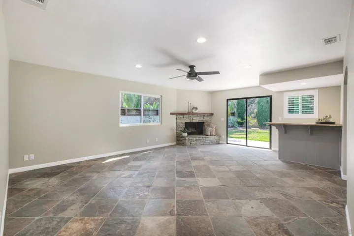 1348 Via Christina, Vista, California 92084