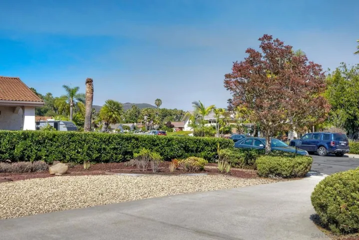 1348 Via Christina, Vista, California 92084