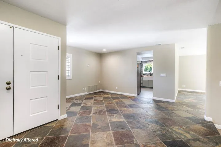 1348 Via Christina, Vista, California 92084