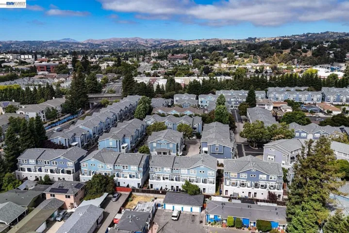668 Grand Ter, Hayward, California 94541