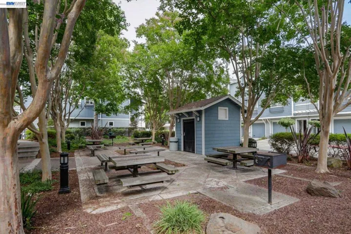 668 Grand Ter, Hayward, California 94541