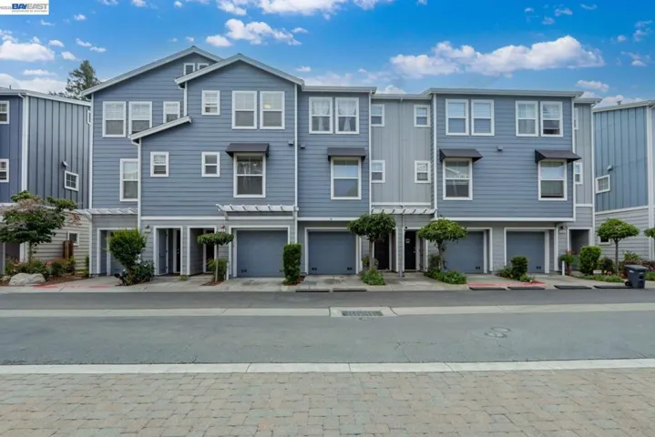 668 Grand Ter, Hayward, California 94541
