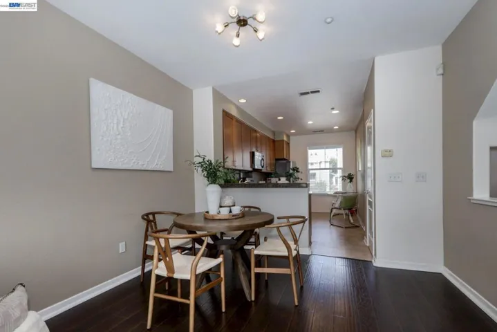 668 Grand Ter, Hayward, California 94541