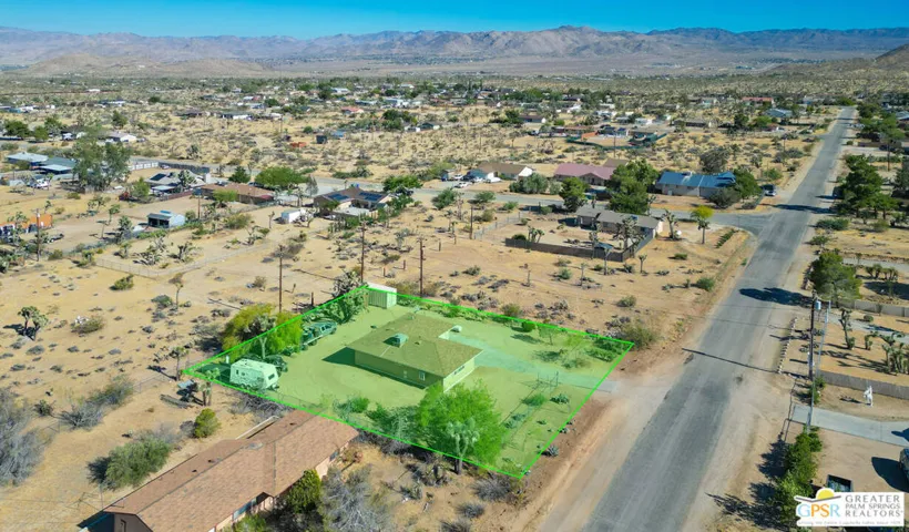 4647 Camarilla Avenue, Yucca Valley, California 92284