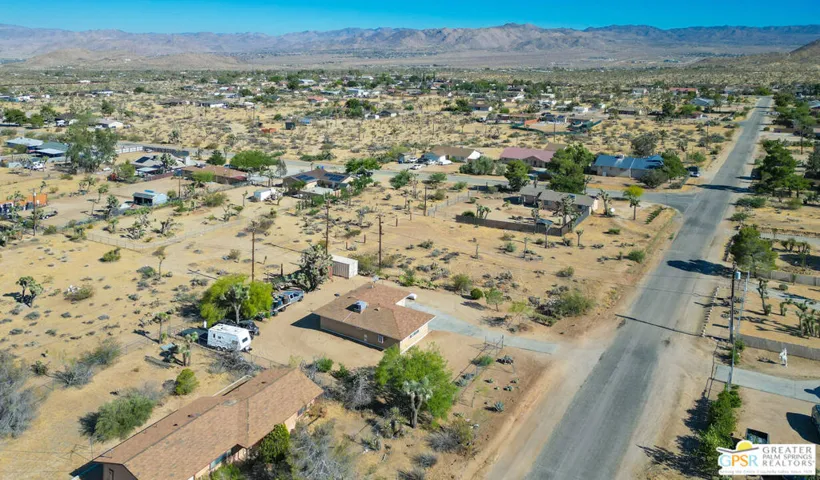 4647 Camarilla Avenue, Yucca Valley, California 92284