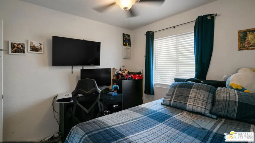 4647 Camarilla Avenue, Yucca Valley, California 92284