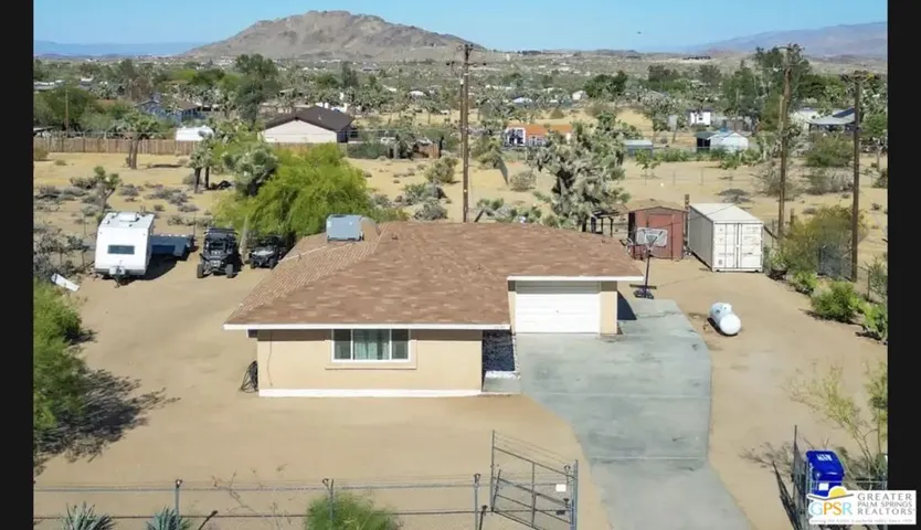 4647 Camarilla Avenue, Yucca Valley, California 92284