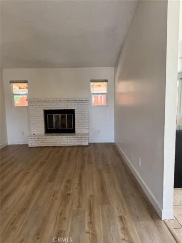 1245 E Avenue J6, Lancaster, California 93535
