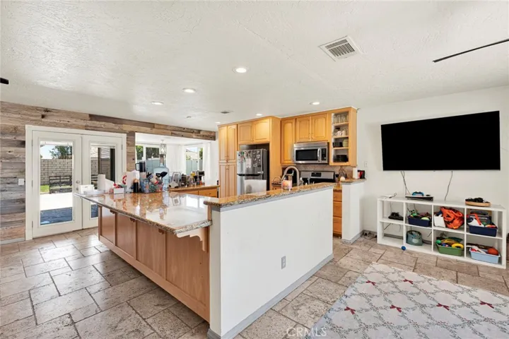 26681 Topsail Lane, Helendale, California 92342