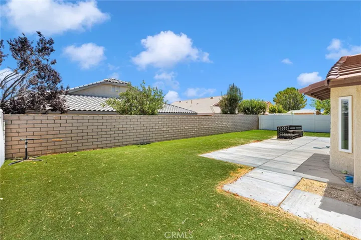 26681 Topsail Lane, Helendale, California 92342