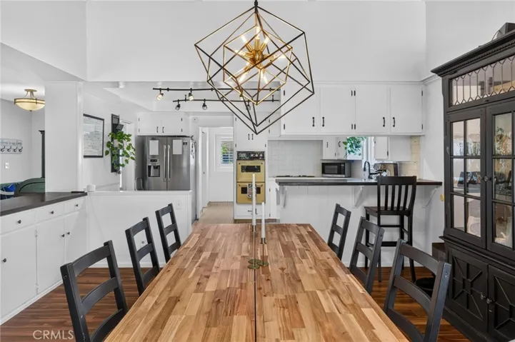 18301 Taylor Court, Torrance, California 90504