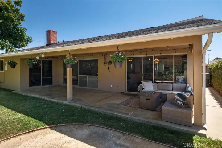 18301 Taylor Court, Torrance, California 90504