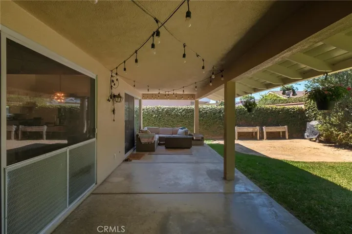 18301 Taylor Court, Torrance, California 90504