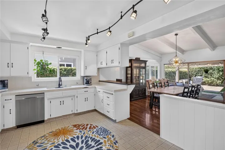 18301 Taylor Court, Torrance, California 90504