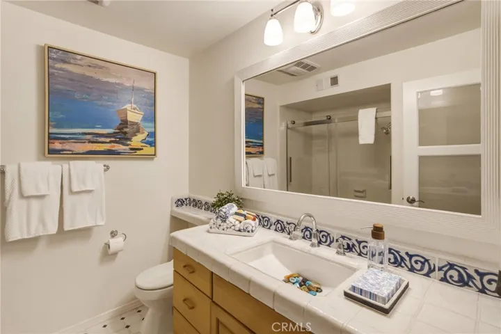 575 Esplanade 207, Redondo Beach, California 90277