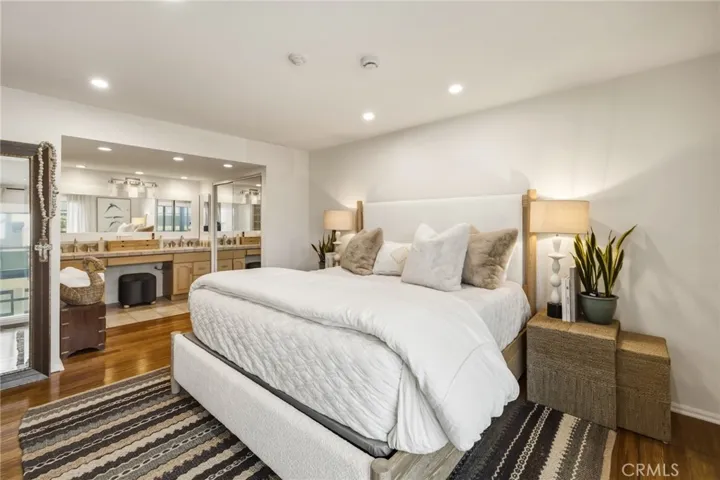 575 Esplanade 207, Redondo Beach, California 90277