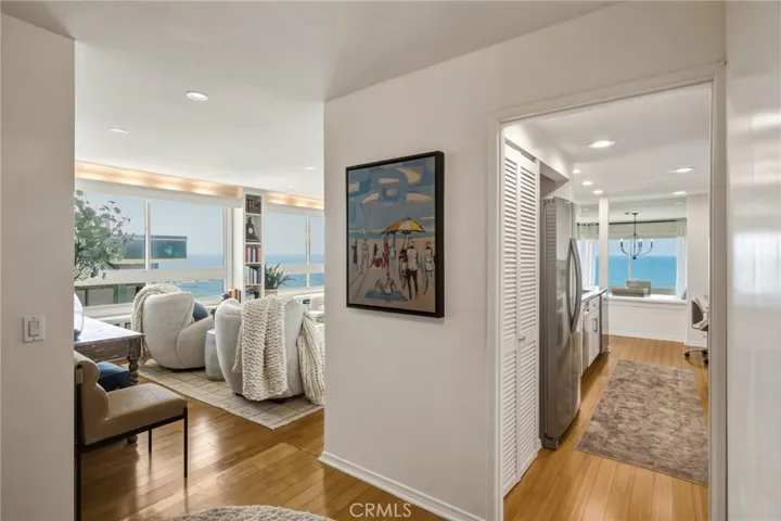 575 Esplanade 207, Redondo Beach, California 90277