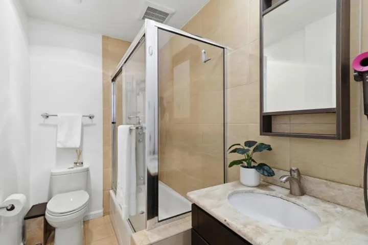 425 Anchor Road 209, San Mateo, California 94404