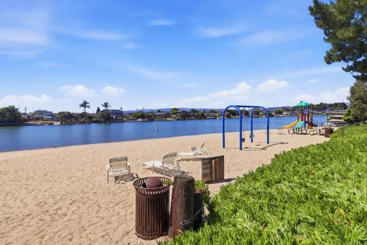 425 Anchor Road 209, San Mateo, California 94404