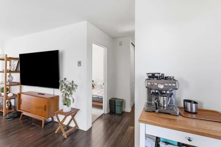 425 Anchor Road 209, San Mateo, California 94404
