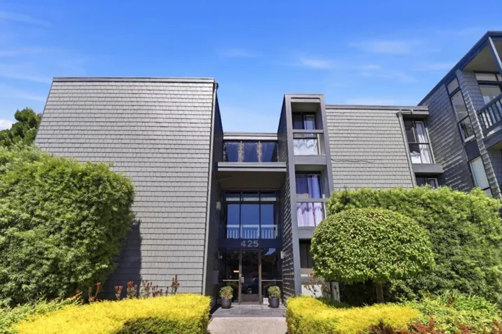 425 Anchor Road 209, San Mateo, California 94404