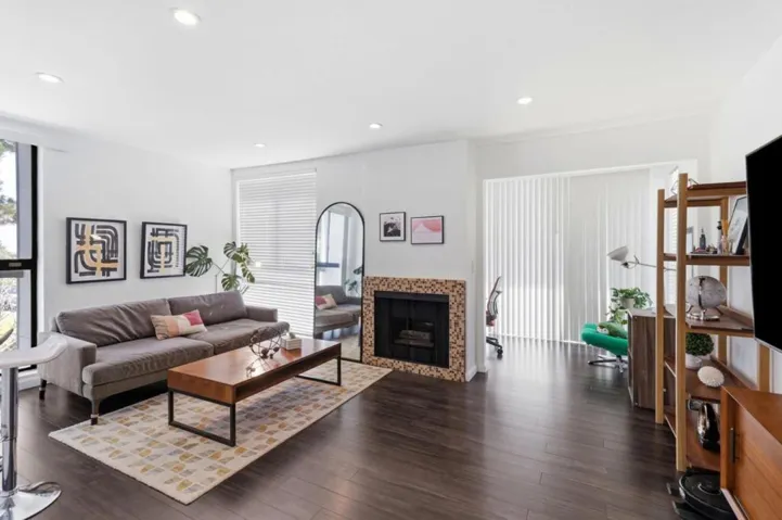 425 Anchor Road 209, San Mateo, California 94404