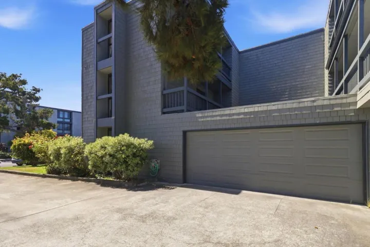 425 Anchor Road 209, San Mateo, California 94404