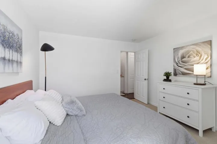 425 Anchor Road 209, San Mateo, California 94404