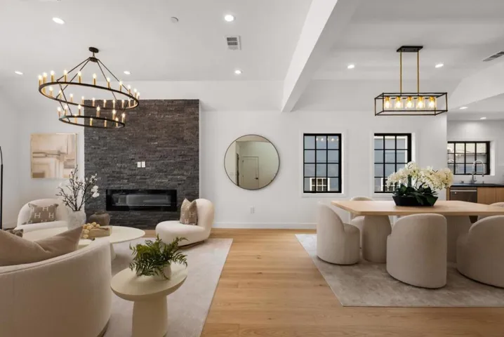 1015 Laguna Avenue, Burlingame, California 94010