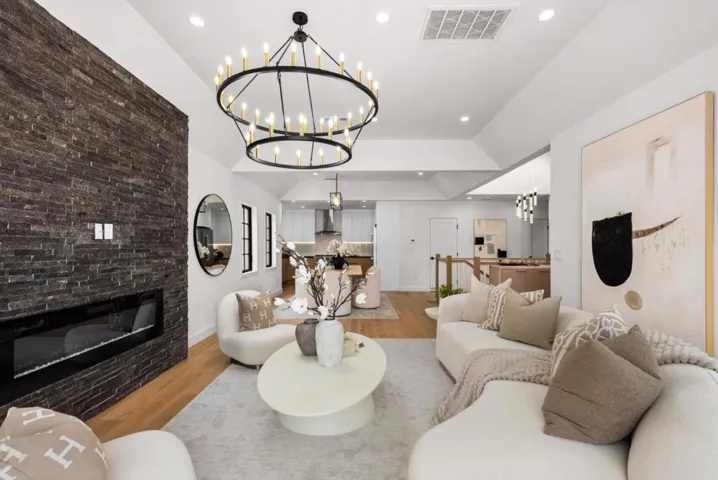 1015 Laguna Avenue, Burlingame, California 94010