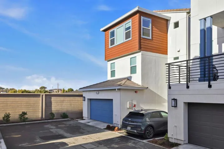 6056 Bullion Lane, Dublin, California 94568