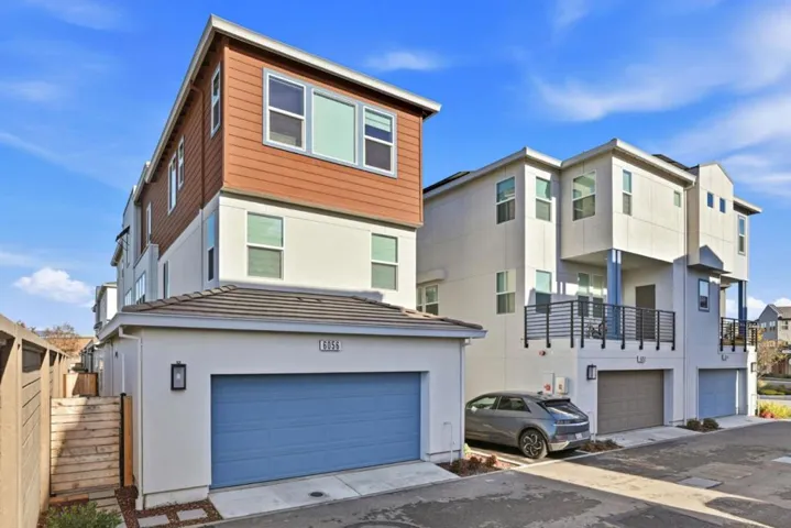 6056 Bullion Lane, Dublin, California 94568