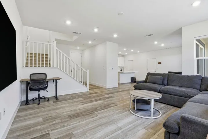 6056 Bullion Lane, Dublin, California 94568