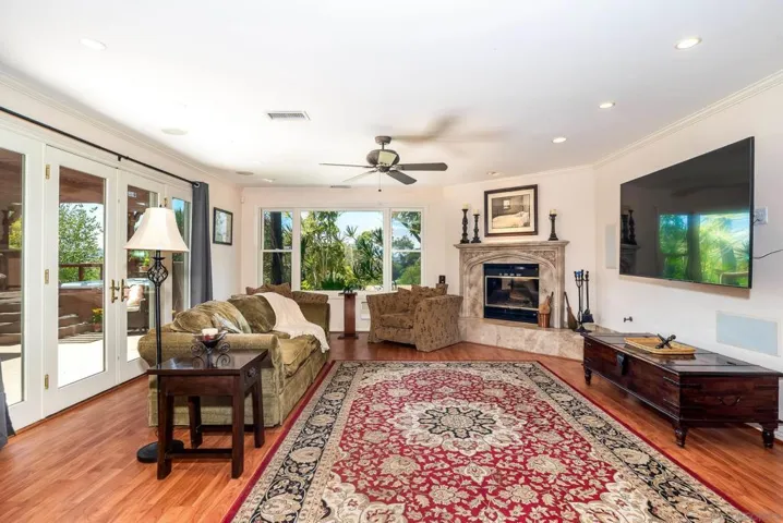 4264 Tacoma, San Diego, California 92117