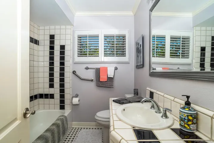 4264 Tacoma, San Diego, California 92117