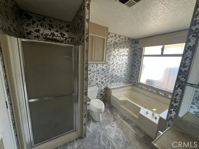 SEPARATE SHOWER IN MASTER BATHROOM