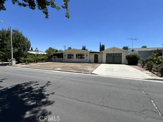DESIRED PROPERTY, NO AGE LIMITS OR HOA