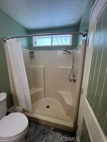 SPACIOUS WALK IN SHOWER