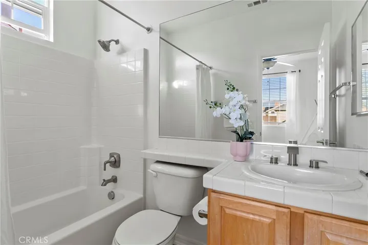 25 Tarleton Lane, Ladera Ranch, California 92694