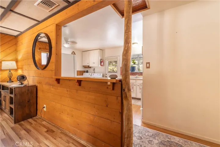 593 Wabash, Sugarloaf, California 92386